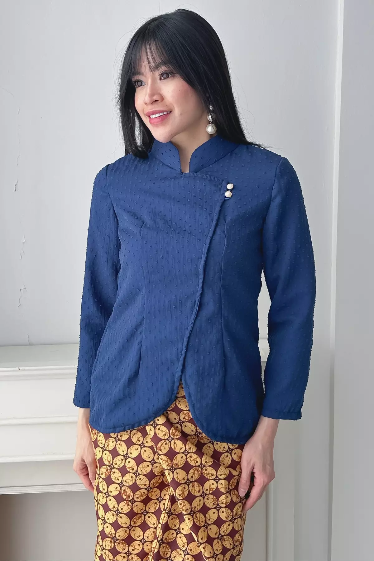 Jeng Dipha Rubiah Biru Kebaya Janggan