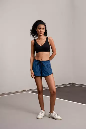 Majolica Blue & Black