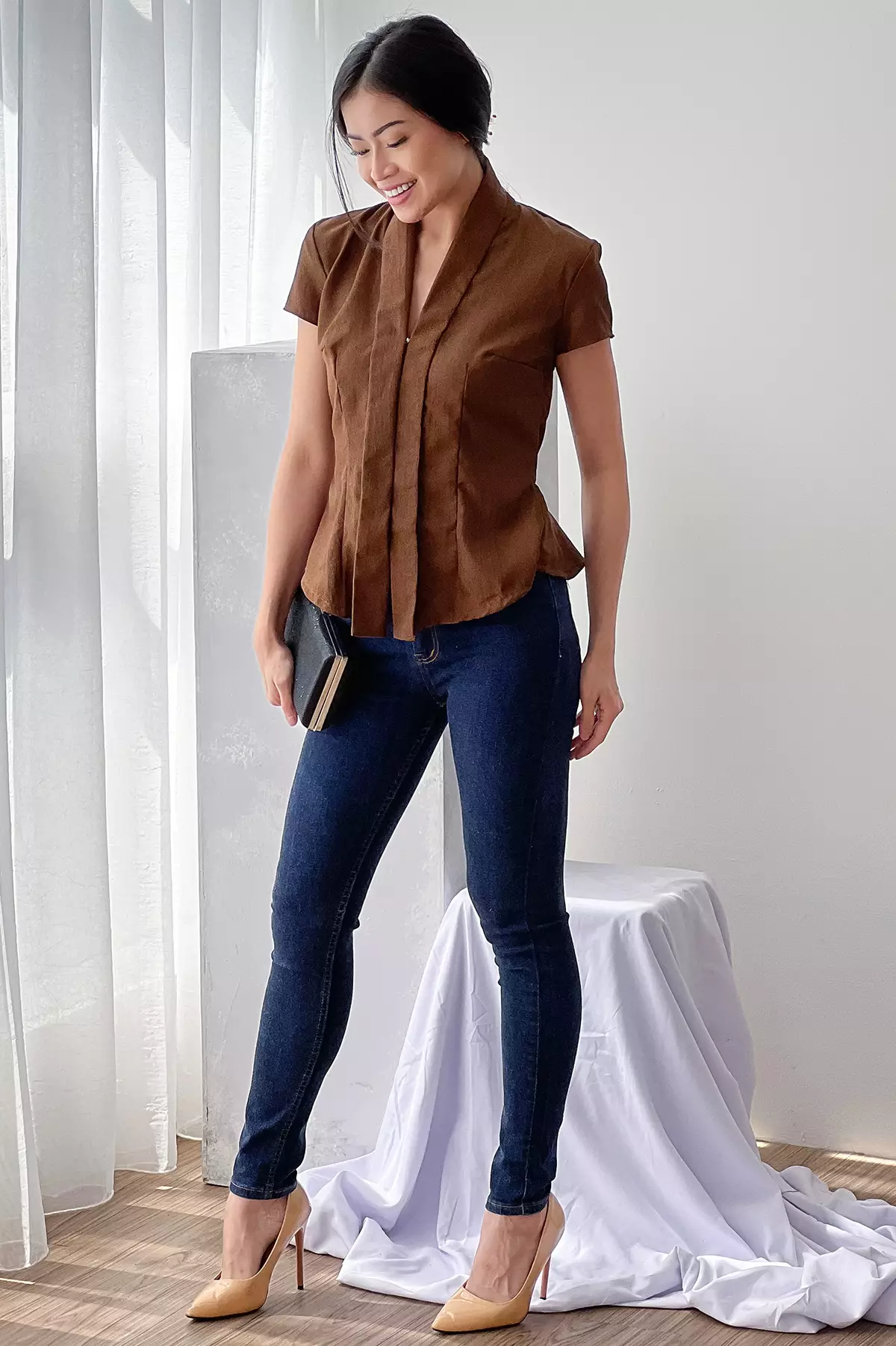 Kuncup Katun Cokelat Kebaya