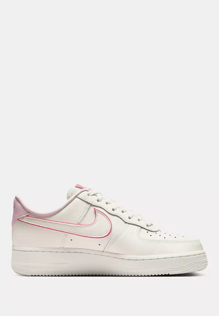 Air Force 1 '07 Essential Shoes