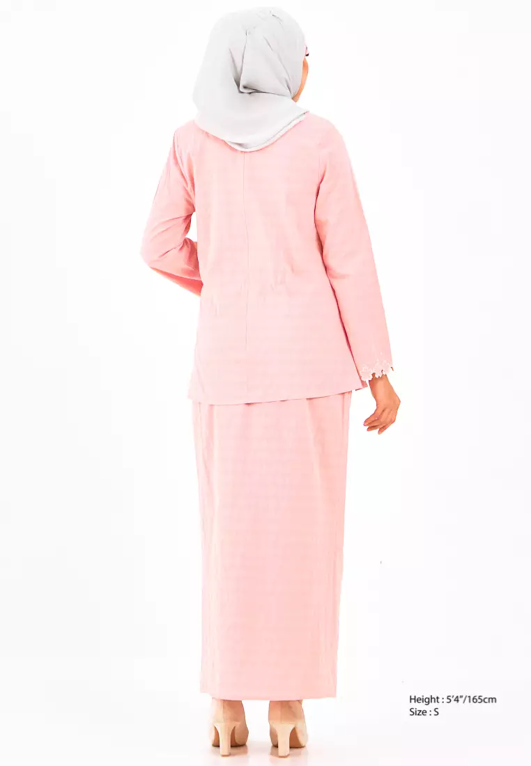 Gene Martino - Dea Kirana Kebaya 7068