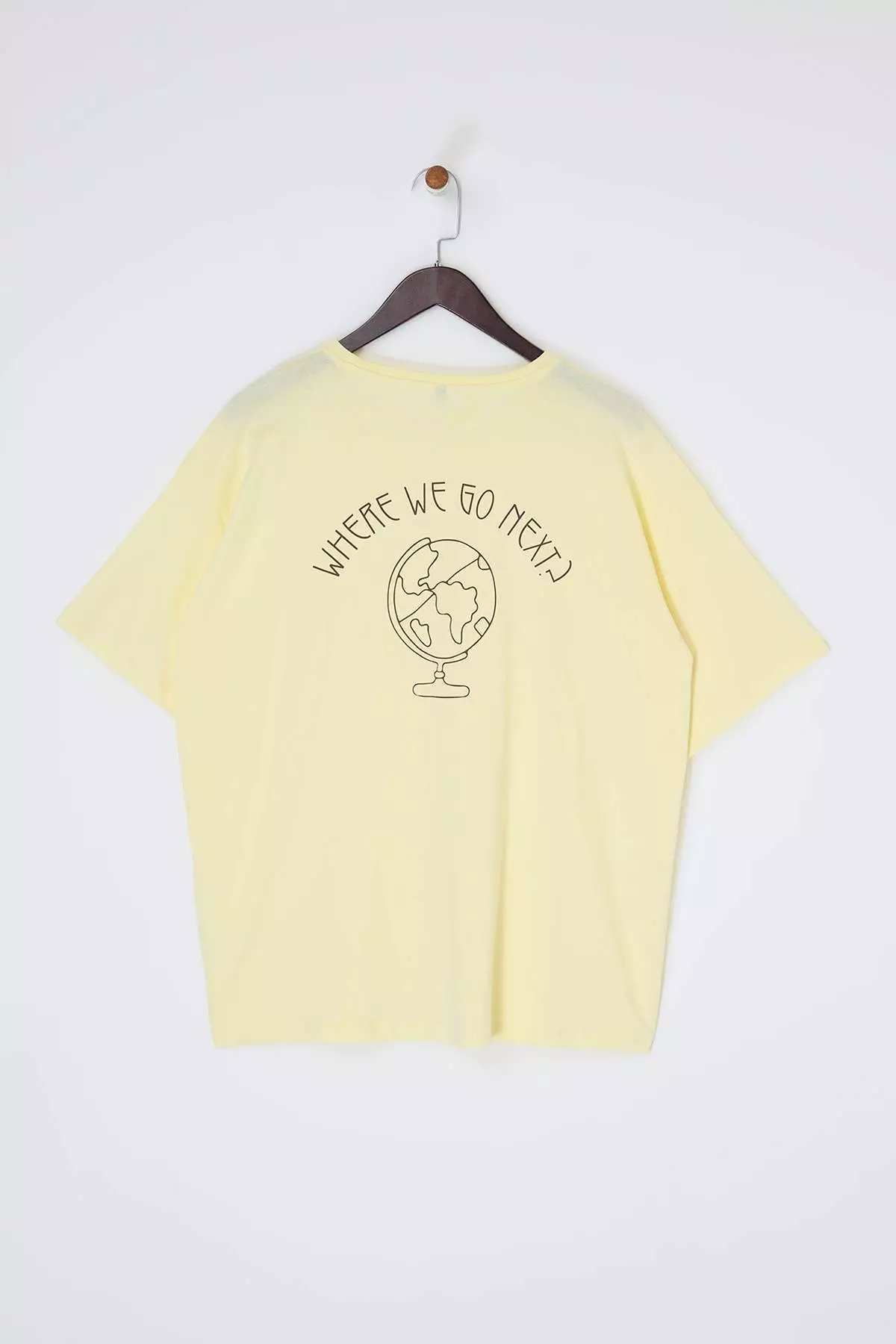 Yellow 100% Cotton Back Printed Oversize Cut Crew Neck Knitted T-Shirt Tbbss24Bf00025