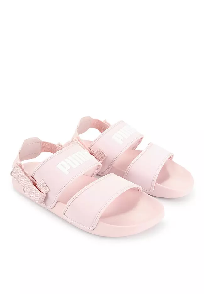 Puma sandals hot sale with straps