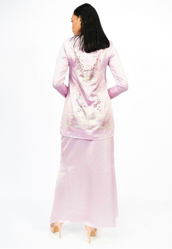 Buy Kurung Watie from Watie Collections in Pink only 242