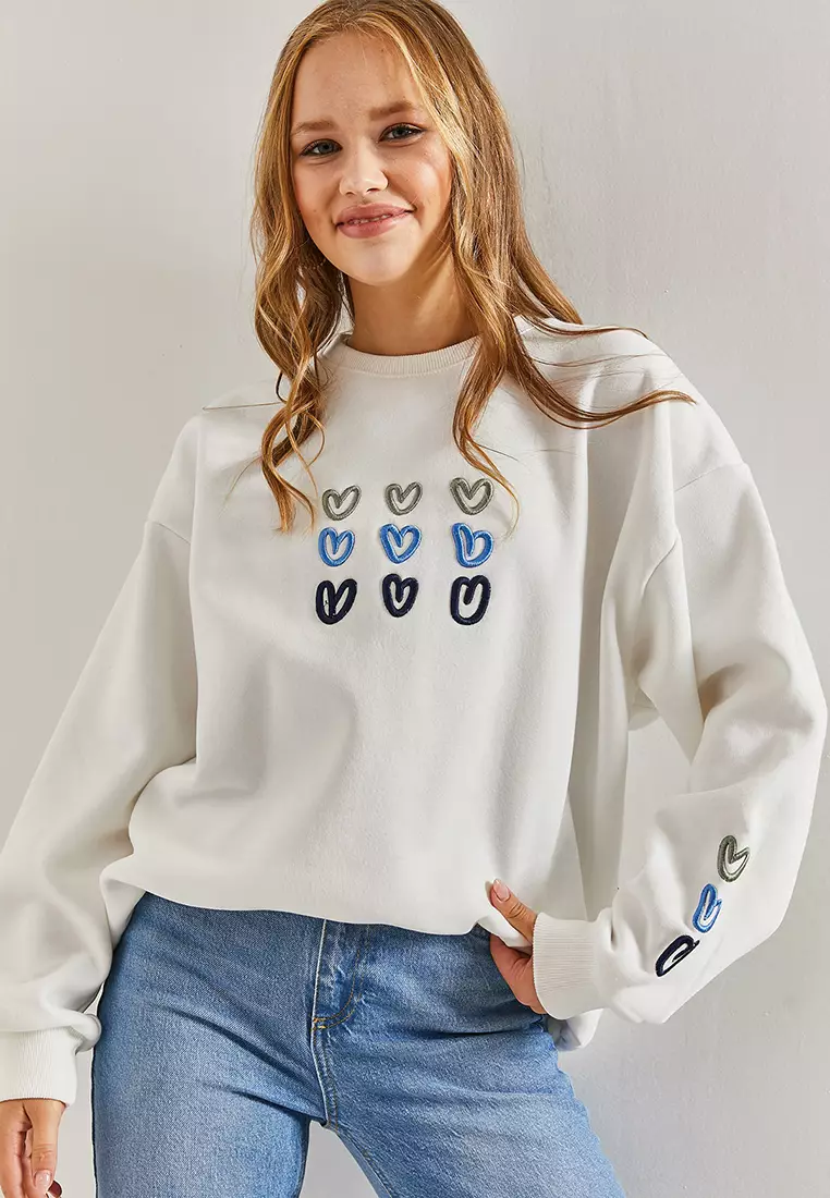 Three Thread Raised Heart Printed Sweatshirt