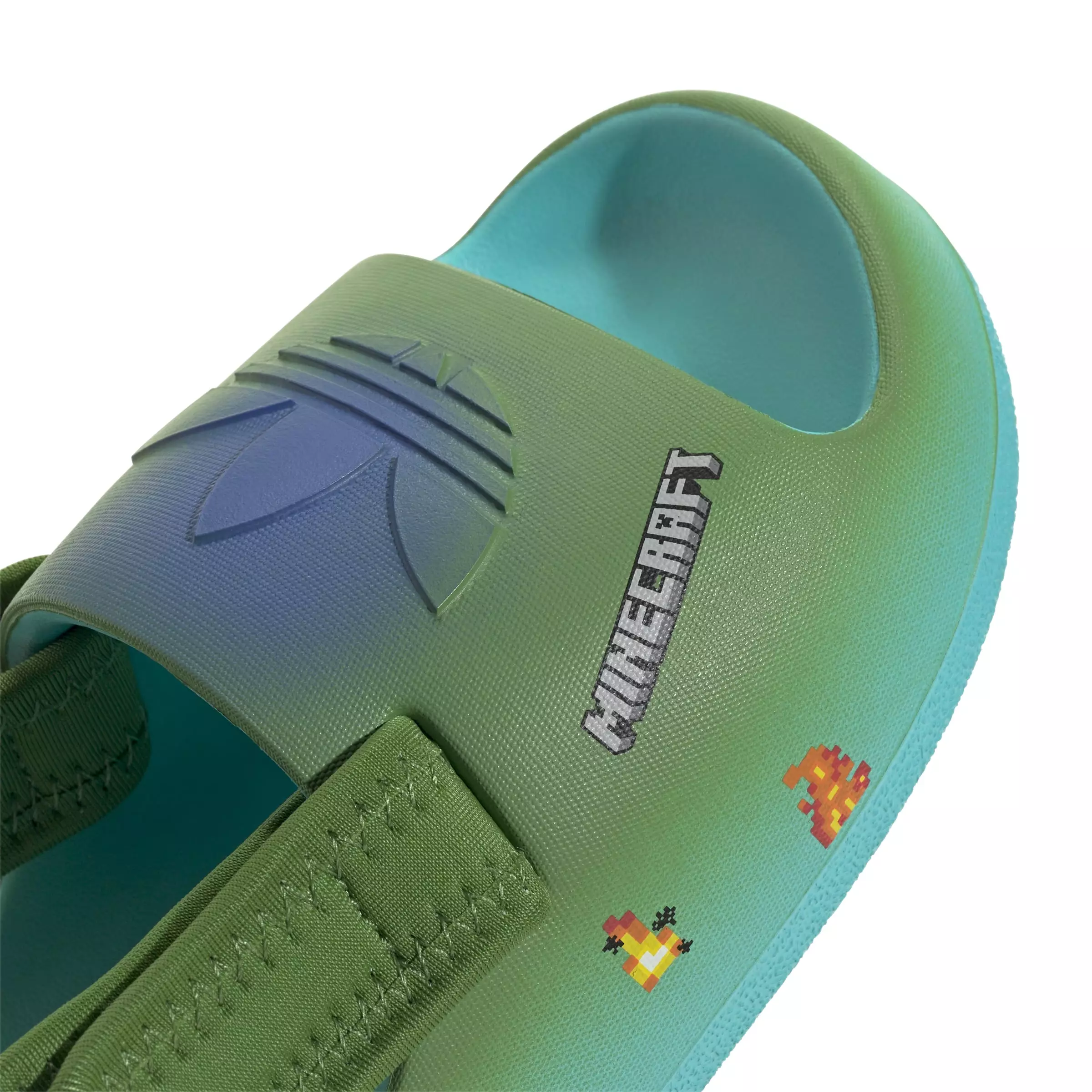 ADIDAS Adifom Adilette X Minecraft Slides Kids JQ6465 - Sepatu Sandal Anak (Hijau)
