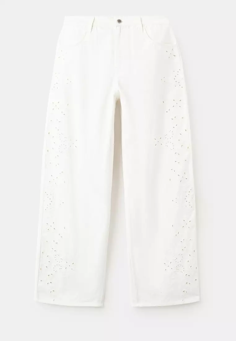Embroidered Cut-Out Balloon Jeans