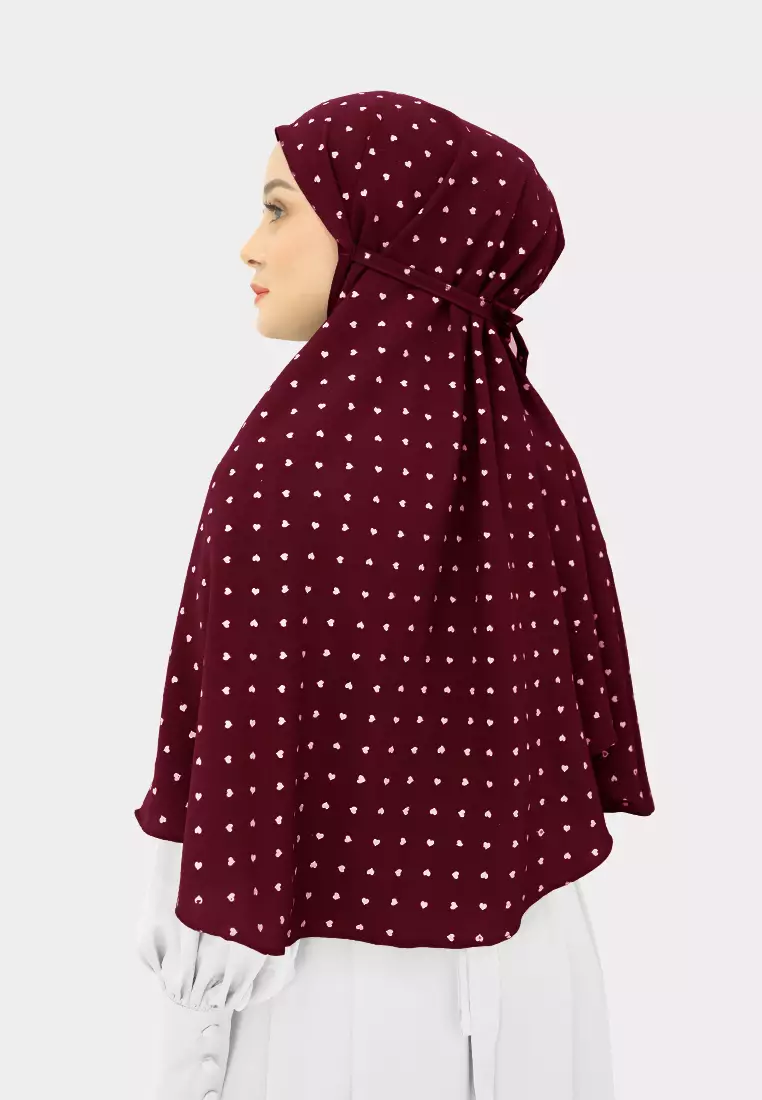 Aira Bergo Motif Cinta Kerudung Tali | Hijab Instan - Red Wine