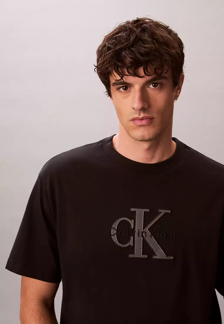 Relaxed Logo Appliqué T-Shirt - Calvin Klein Jeans