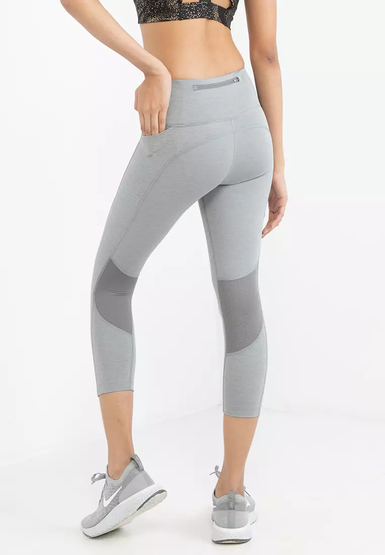 New Nike Leggings at Costco! Tight fit, mid rise, 7/8 length. Sizes S to XL  for $29.99. Spotted at North Oshawa! Let me know if you've