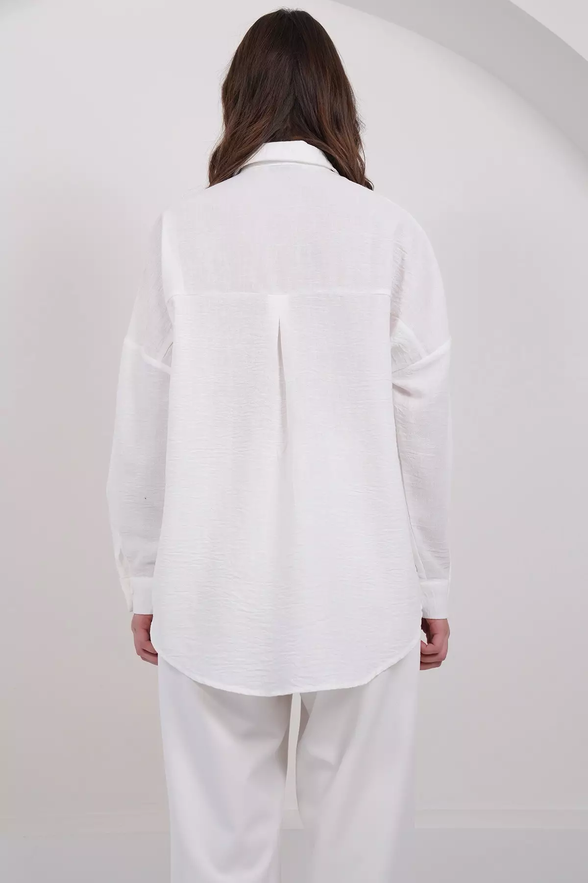 Women'S Ecru Embroidery And Sequin Embellished Premium Linen Shirt Alc-X15017