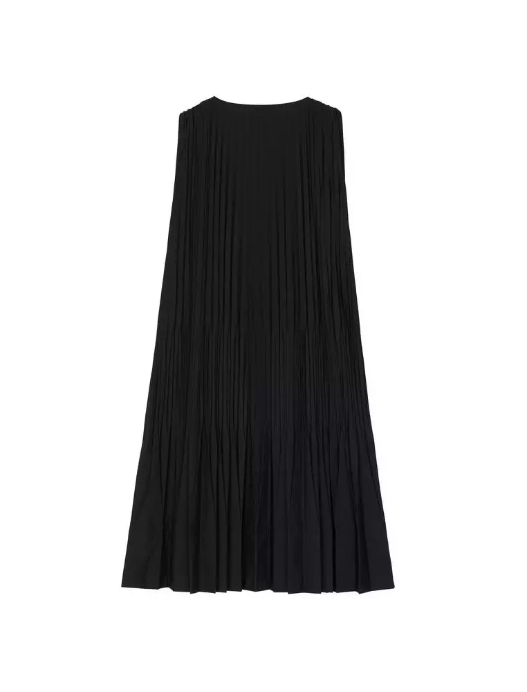 Sleeveless dress