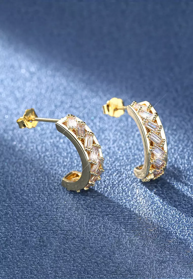 Anting Wanita Titanium Original Korea Fashion Antingan Cewek Anti Pudar Kotak Indah gold color