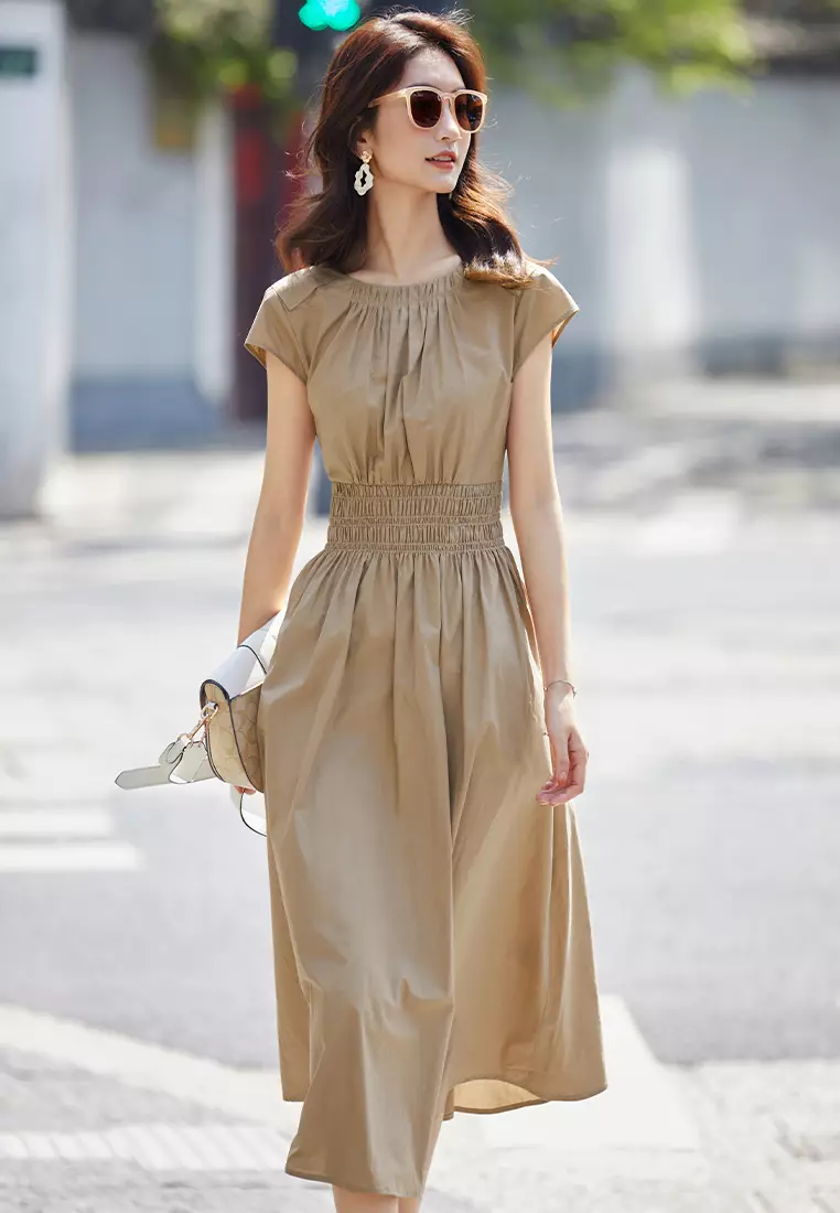 Sleevess Smocked Waist Midi Dress