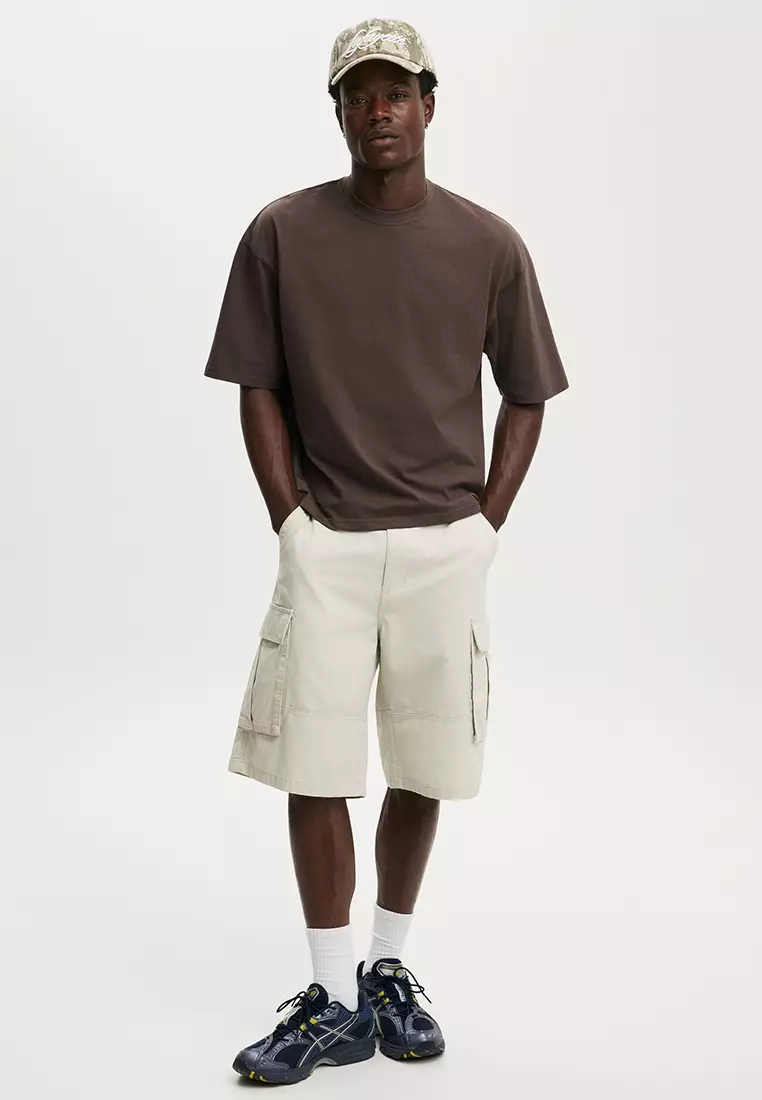 Cropped Fit T-Shirt