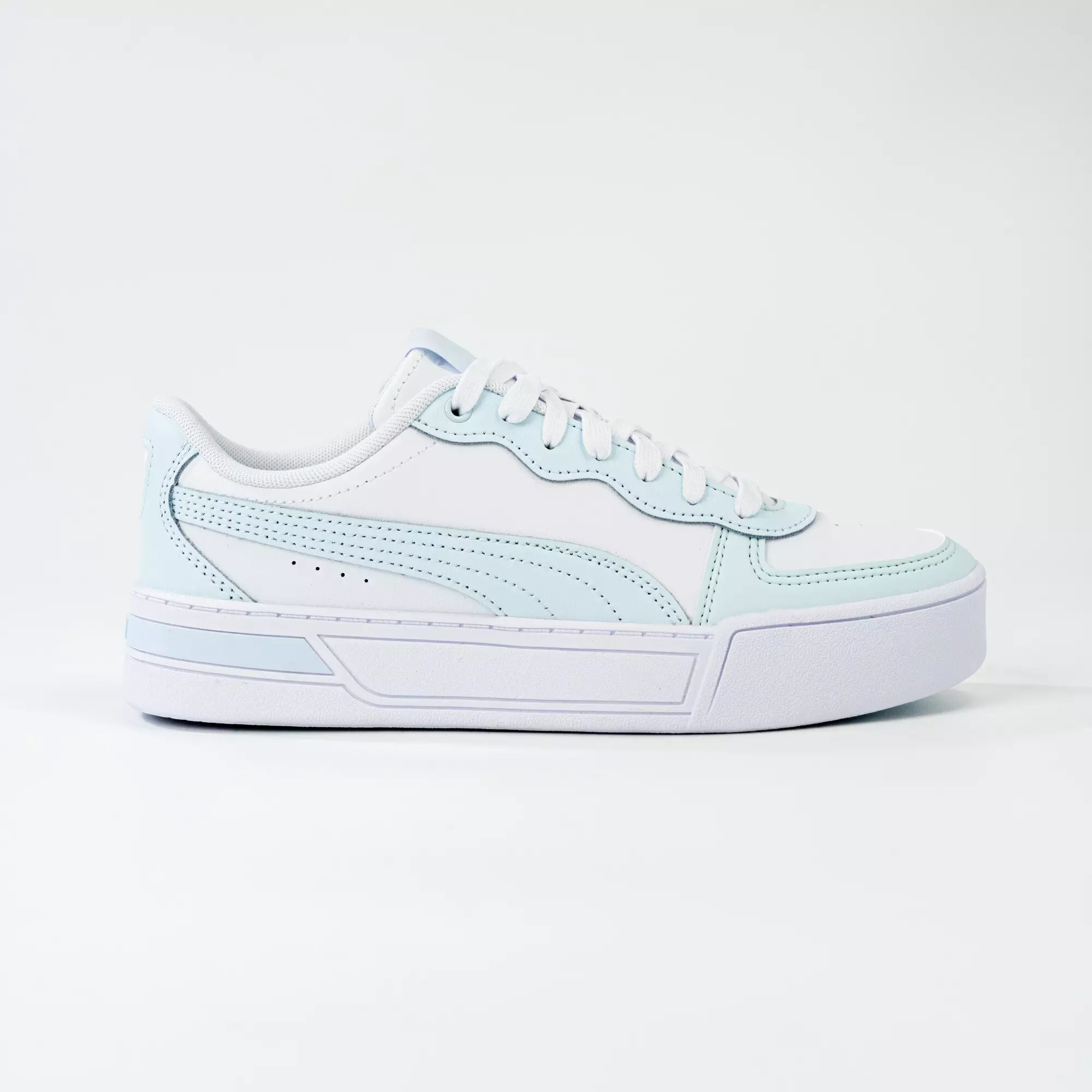 PUMA Skye Women's Sneakers