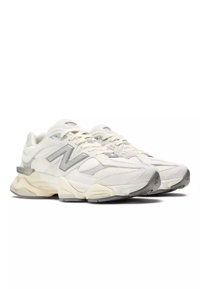 9060 Classic Lifestyle Shoes