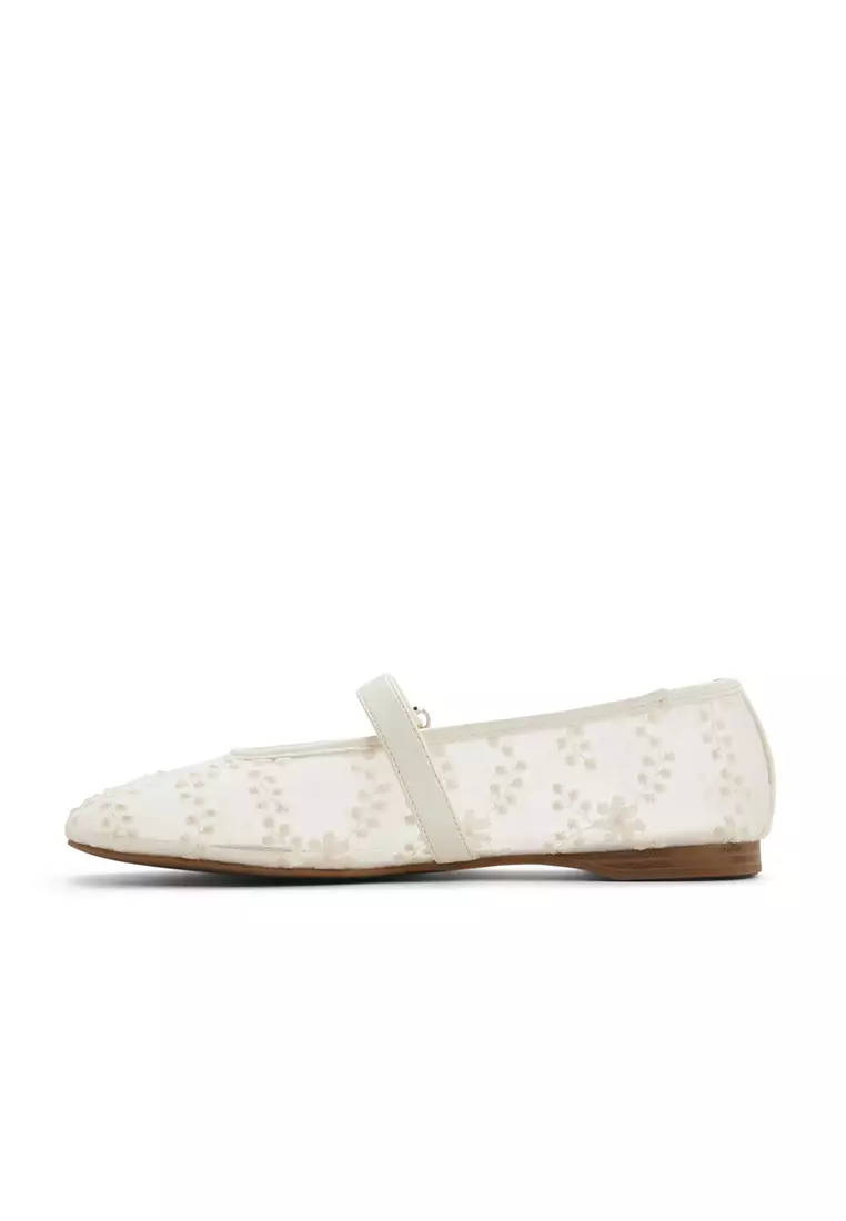 Elyiaa Ballet Flats