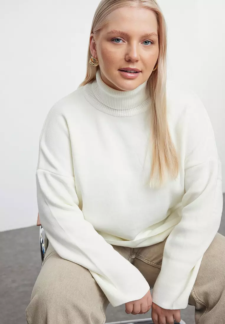 Ecru Turtleneck Wide Fit Knitwear Sweater Tbbaw25An00019