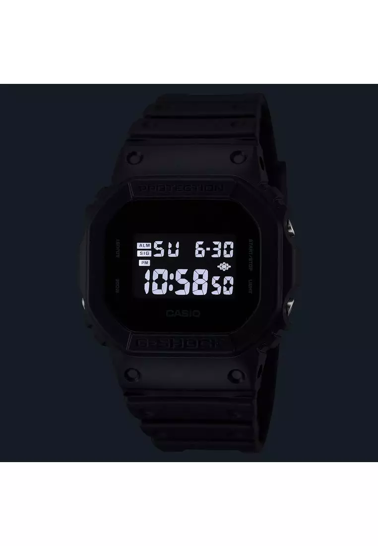 CASIO G-SHOCK DW-5600UBB-1