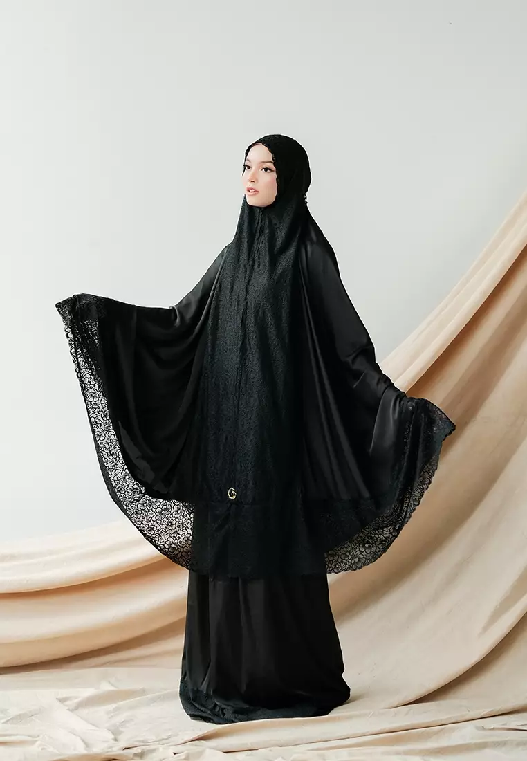 Mukena Prayer Set Exclusive Japanese Satin Silk-Black