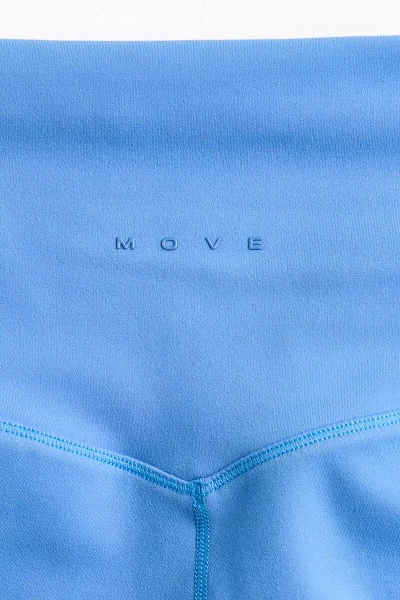 Sports cycling shorts with SoftMove™