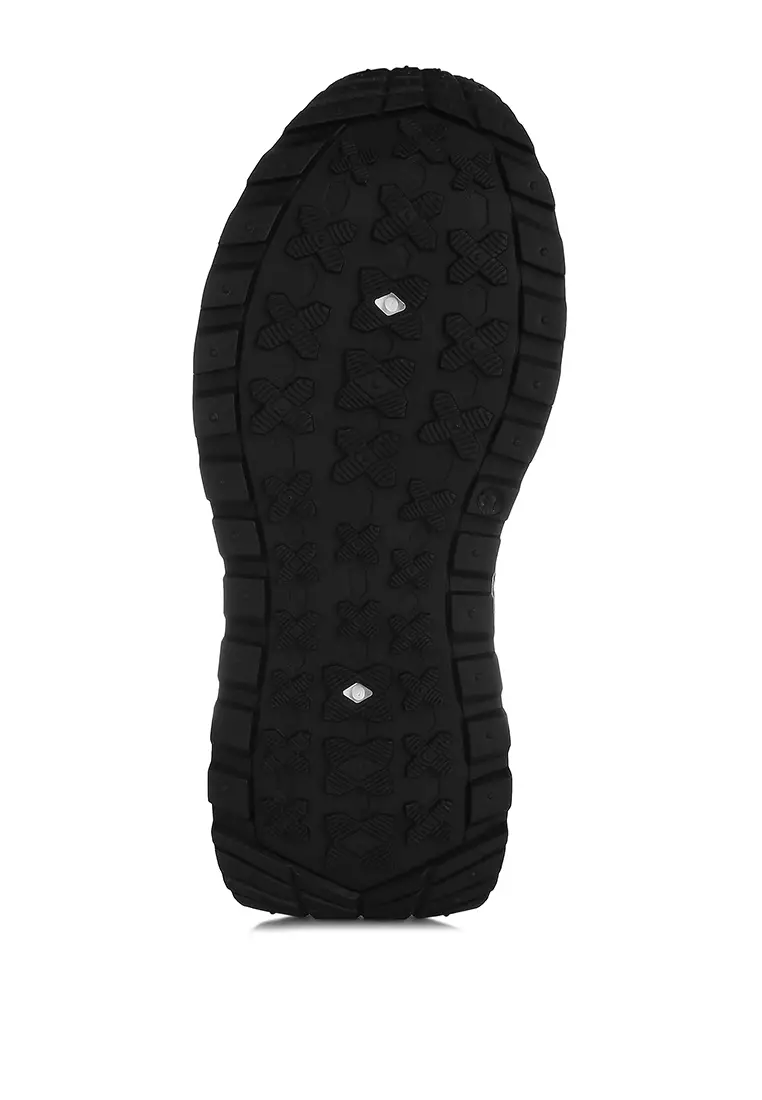 Sepatu Kets Bertali Anti Selip Tebal Warna Hitam