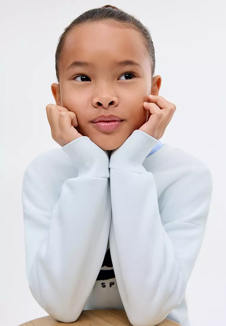Embroidered Snoopy Sweatshirt