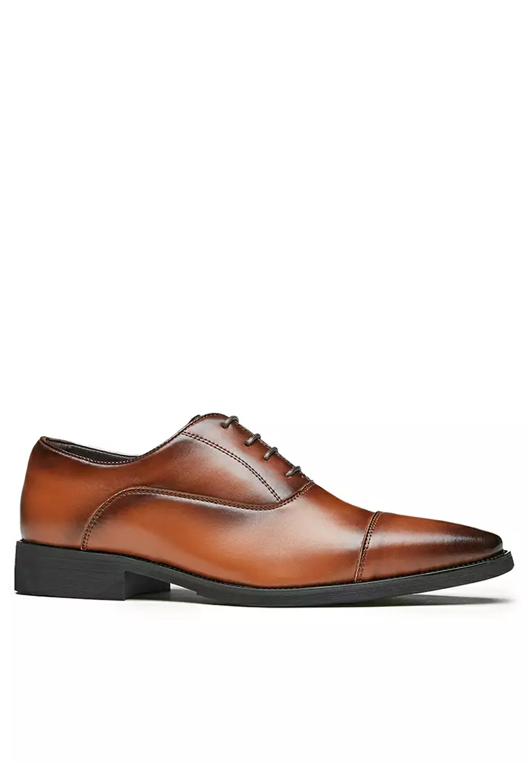 Discount on Twenty Eight Shoes  shoes - SKU: Leather Cap Toe Business Shoes Kb22kb05