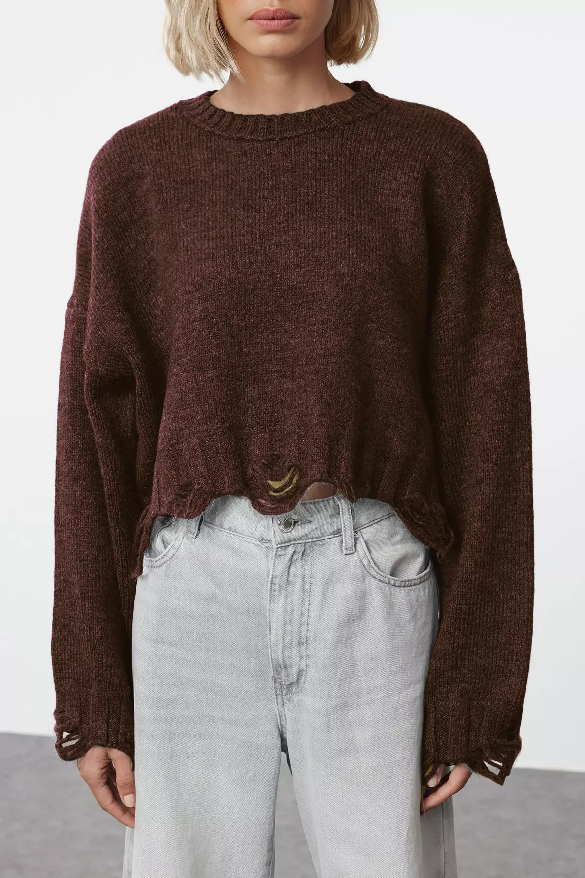 Brown Crop Wide Pattern Soft Textured Flow Detailed Knitwear Sweater