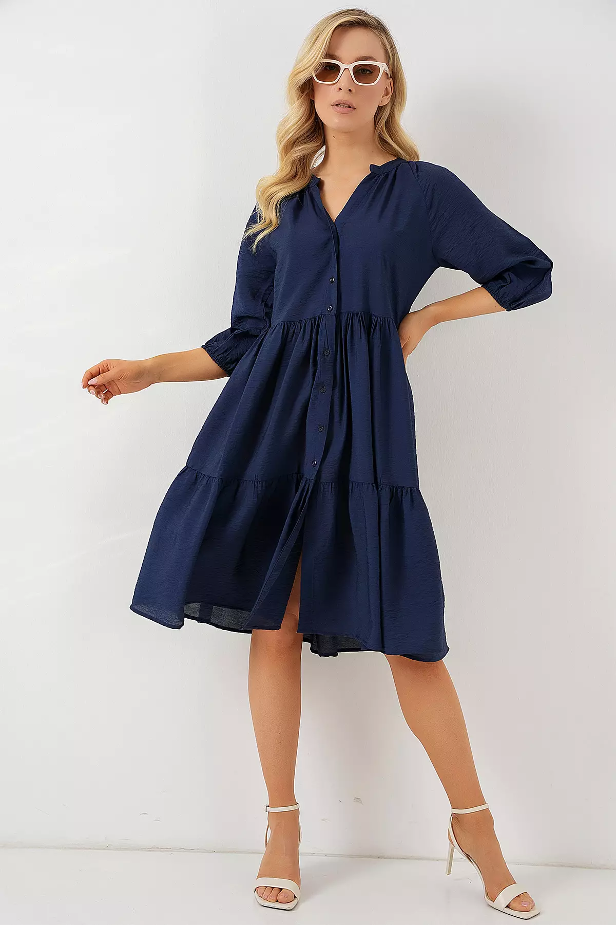 Buttoned Balloon Sleeve Dress