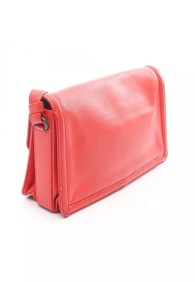 Pre-Loved BOTTEGA VENETA Rialto Intrecciato chain shoulder bag leather Red