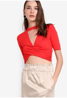 TOPSHOP  Choker Short Sleeve Twist Top
