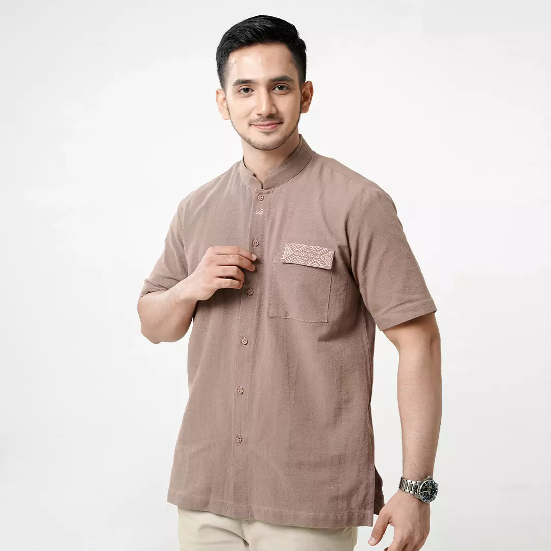 Rabbani - Kemeja Koko Muslim Pria Lengan Pendek Dewasa Kemko Madhava Exclusive - Coklat