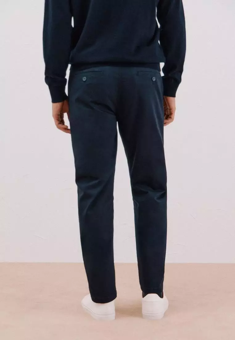 Regular Fit Lightweight Chinos