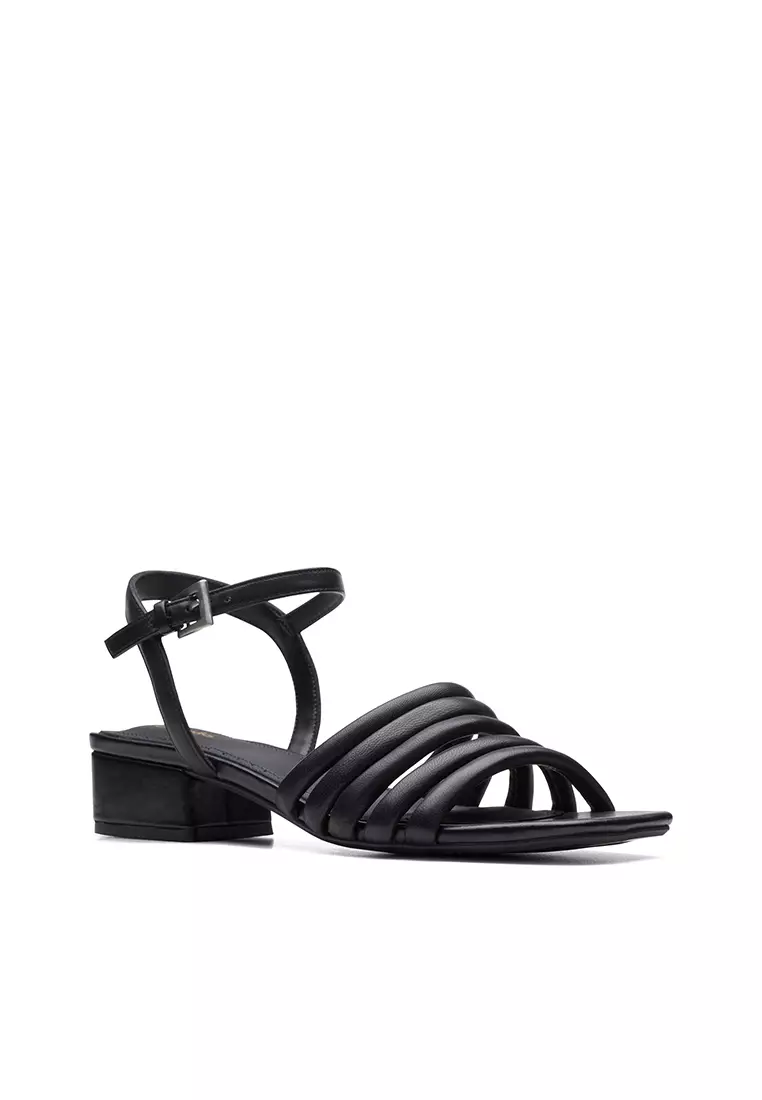 Clarks womens hotsell black sandals