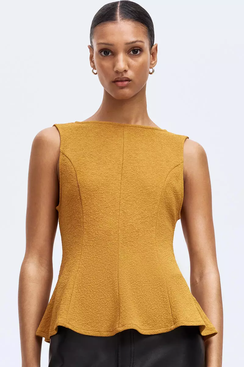 Sleeveless peplum top
