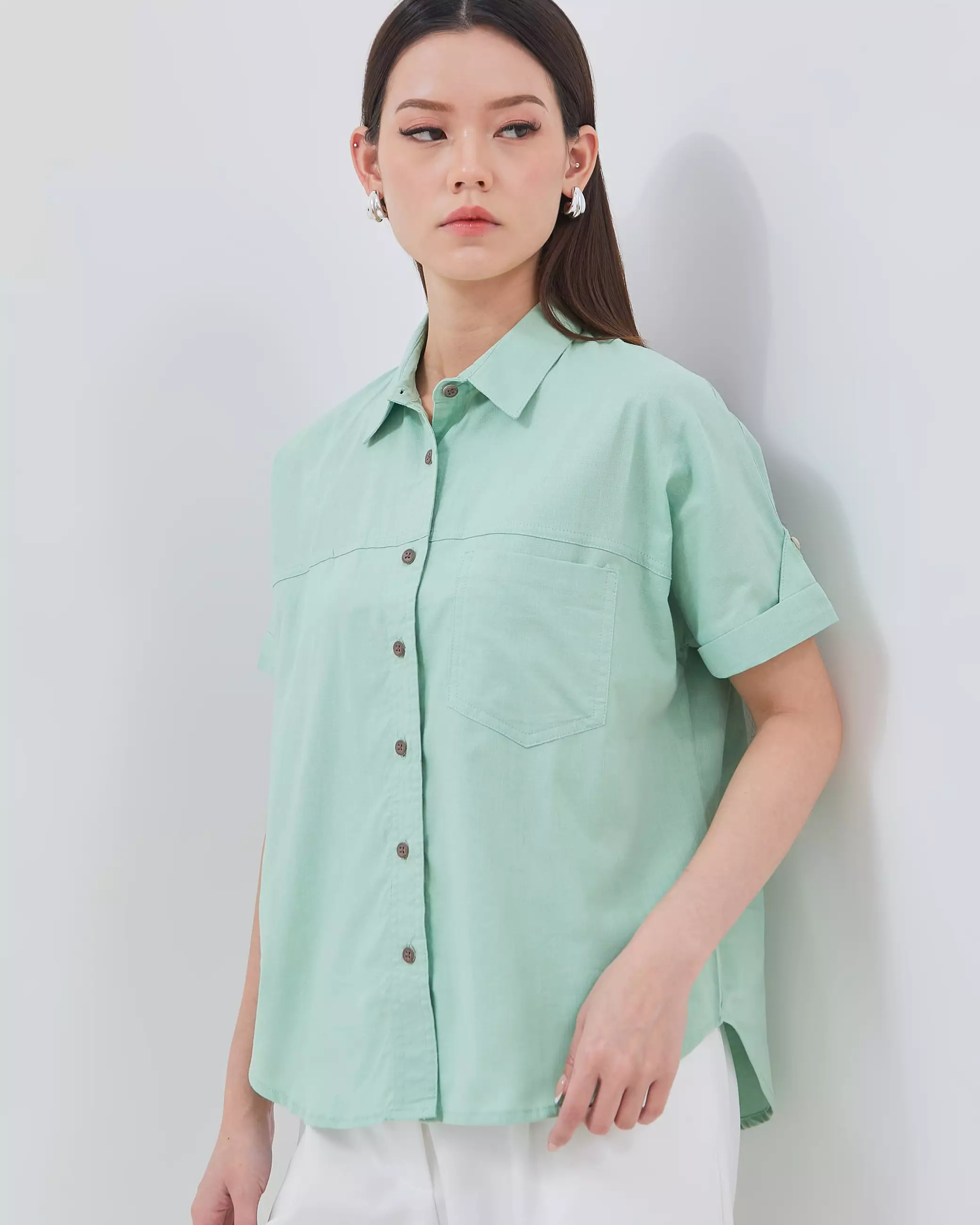Urban Exchange Kemeja Alisha Light Green - Kemeja Basic Lengan Pendek