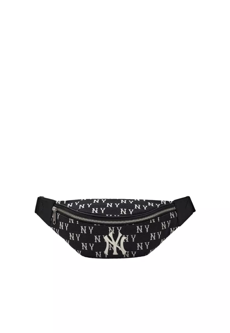 ★MLB Korea★ Classic Monogram Jacquard Hip Sack NY LCharcoa Jual MLB Korea Classic Monogram Jacquard Hipsack - NY Black