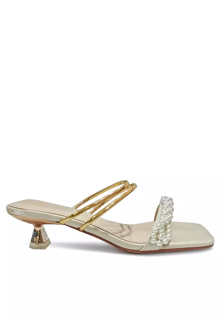 Discount on Twenty Eight Shoes  shoes - SKU: Pearl Buckle Mule Heels 8745-12
