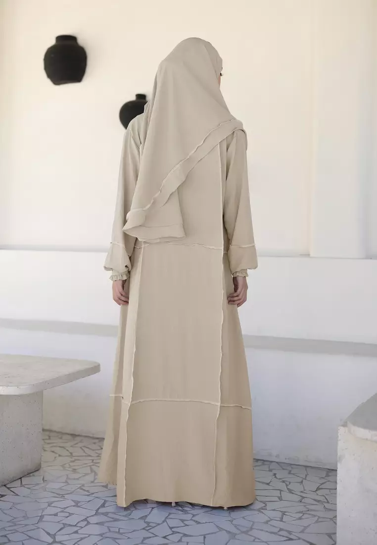 Zelena - Assyami Abaya List Dress Set - Almon Cream 