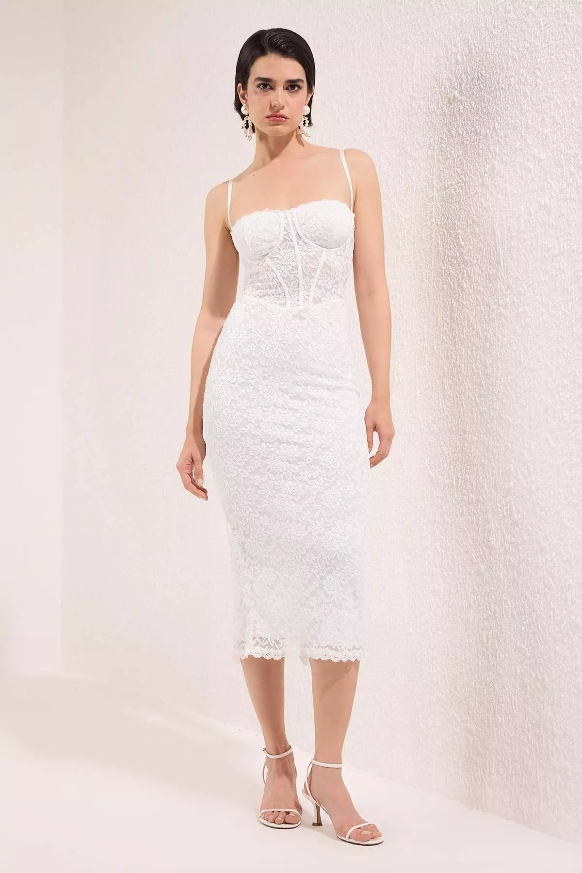 Jual Trendyol White Lined Lace Knitted Midi Evening Dress Night