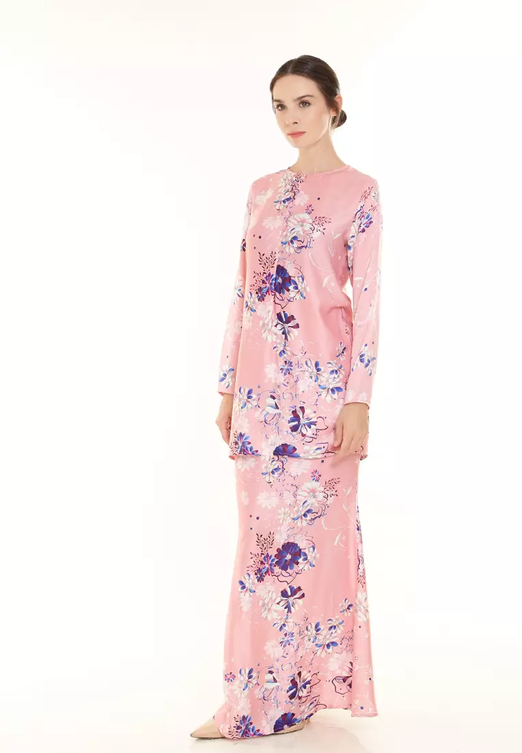 Hanna Printed Kurung Modern in Peach