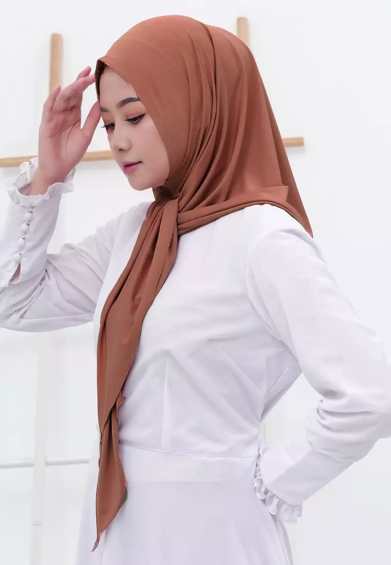 Jilbab Wanita Instan Curve Hijab Choco