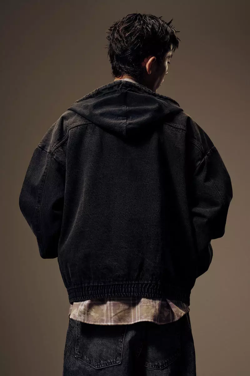 Loose Fit Hooded denim jacket