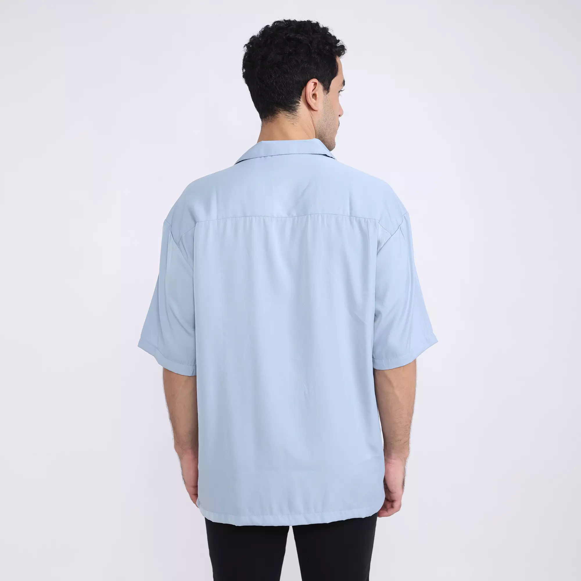 FACILITY Kemeja Bowling Oversize Shirt - Light Blue