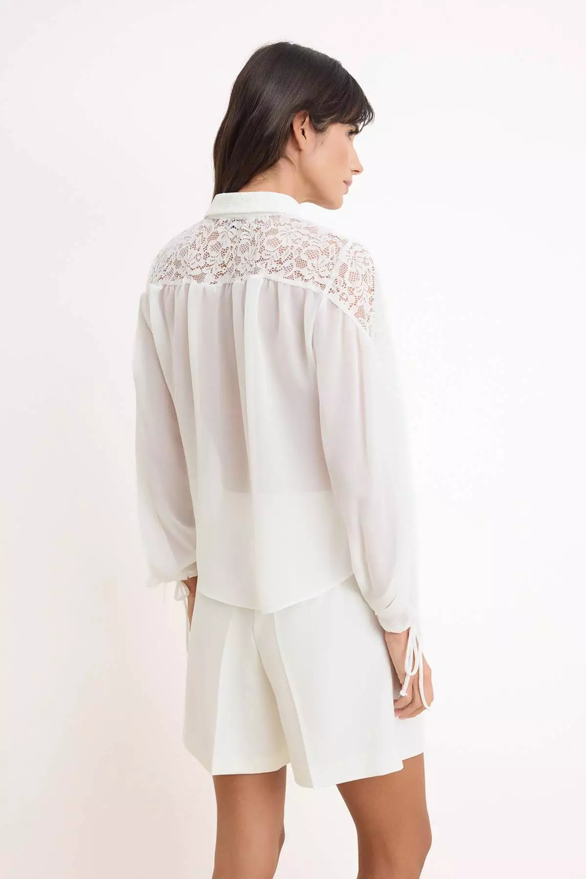 White Guipure Detailed Chiffon Transparent Woven Blouse Twoss26Bz213