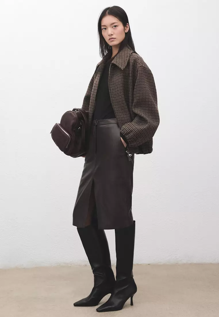 Round-Neck Long-Sleeved T-Shirt