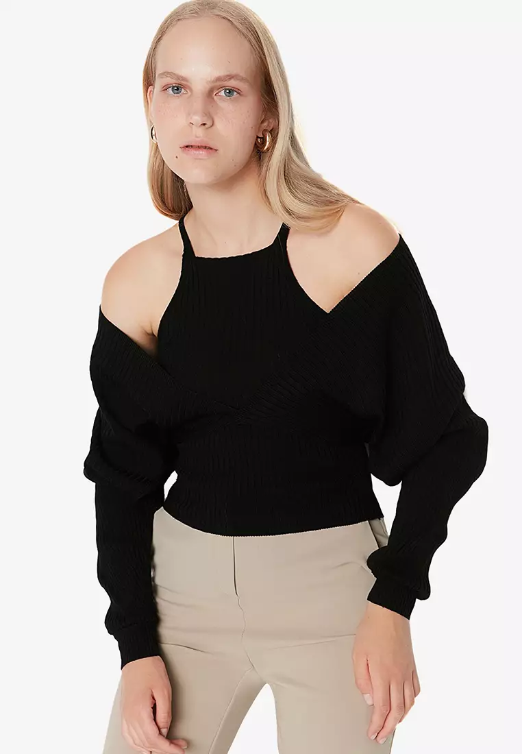Cold shoulder black discount jumper