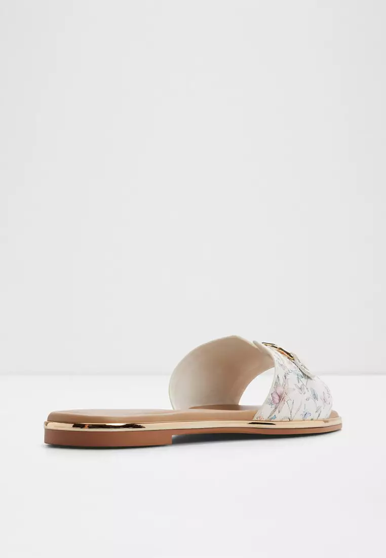 Alamassi Slide Sandals